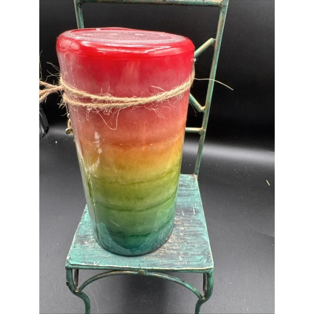 VTG Pier 1 Sunset Citronella Scented Candle With Charm. NEW. Cottage Rainbow